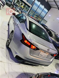 نیسان ئەلتیما